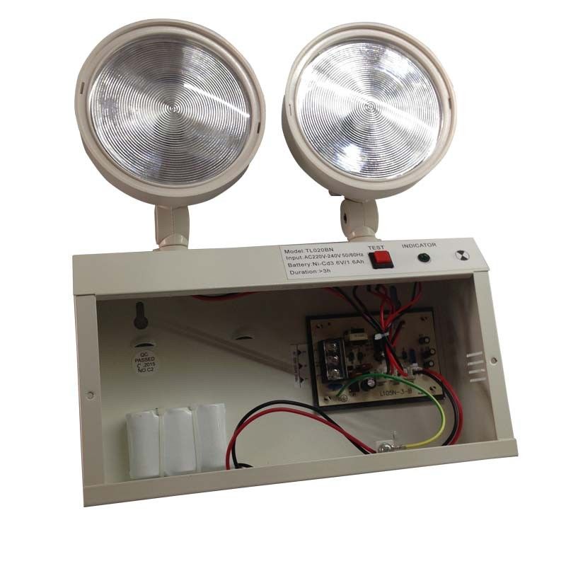 Luz de Emergência LED Bi-Foco 2W com Caixa de Aço e Bateria Ni-Cd, Duração de 3 Horas TL020BN