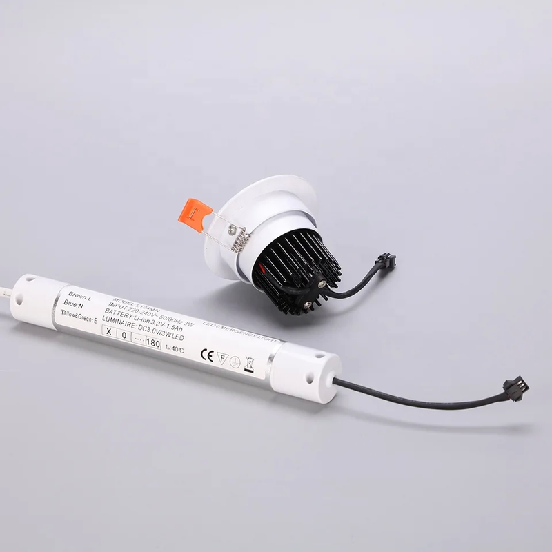 10oC a 55oC Luz de emergência de teto com indicador Verde AC Power e Ni-CD Bateria 3.6V/0.6Ah