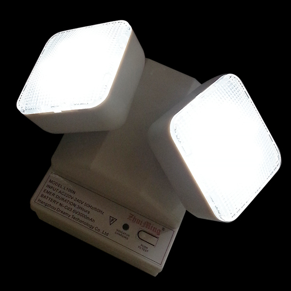 6W Twin Spot LED luz de emergência 6500K 3.6V 3.0Ah Ni-Cd Bateria PC Casing IP20