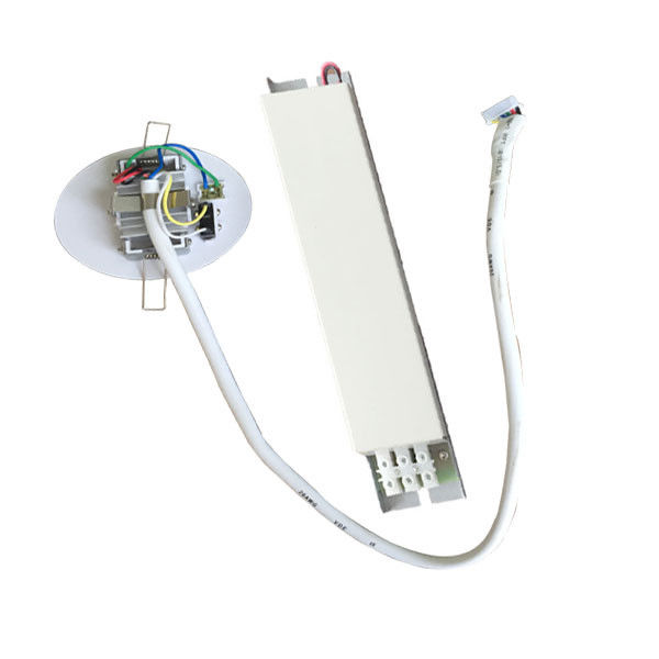 Luz de Emergência LED Branca SMD 1W 220V Embutida no Teto com Bateria de Reserva para Edifícios Comerciais IP20